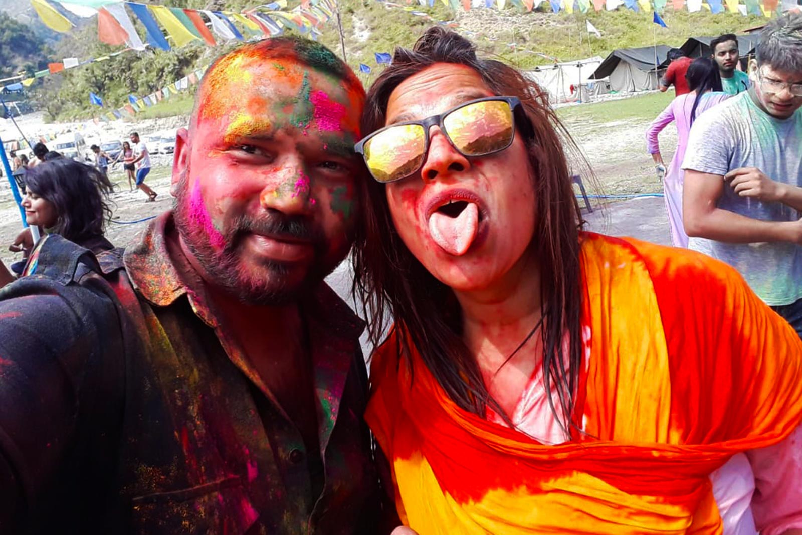 Holi-Party-in-Rishikesh-Adventure-Camp-11